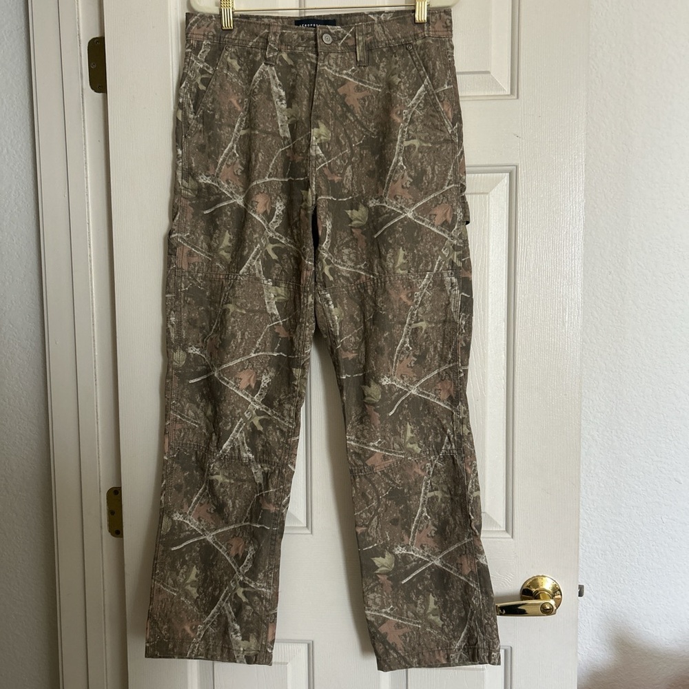 Aeropostale Men's Camo Cargo Pants